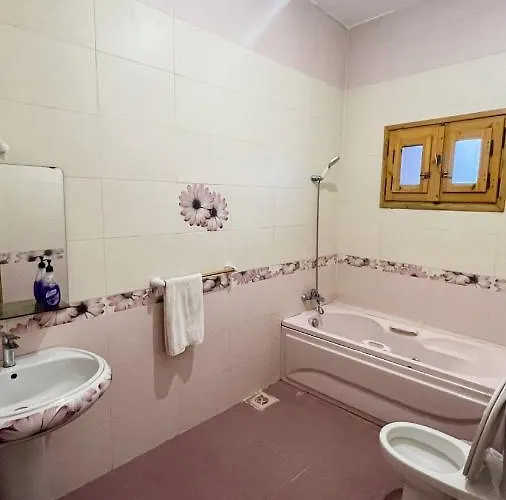 Hotel Koala Hub *